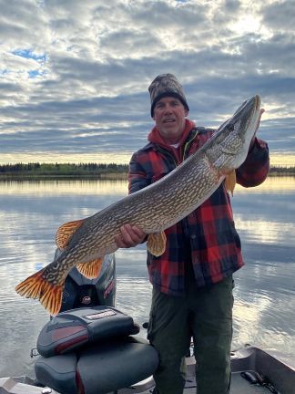 Fishing | Northern Pike, Walleye, Boat Rental | Amisk Lake, Saskatchewan
