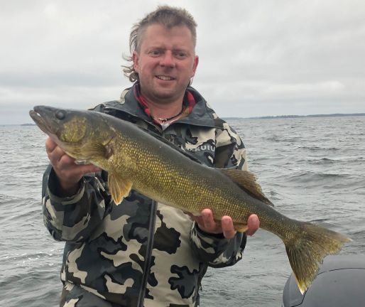 Fishing | Northern Pike, Walleye, Boat Rental | Amisk Lake, Saskatchewan